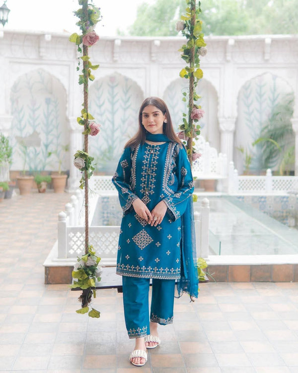 UNSTITCH SUIT DHANAK STUFF 2PC COLLECTION